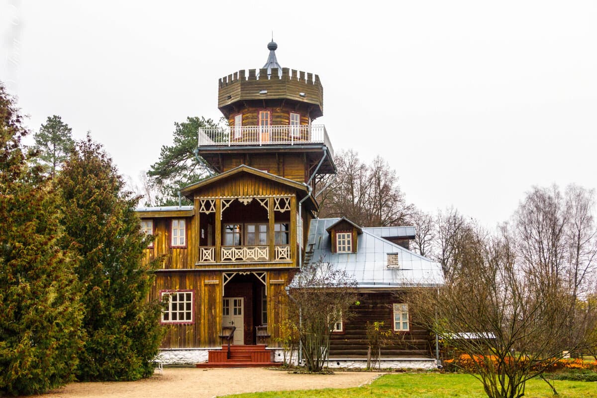 Museum-estate of I. E. Repin “Zdravnevo”