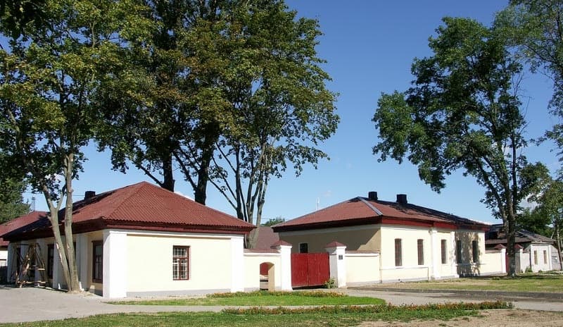 Slutsk. The postal station.