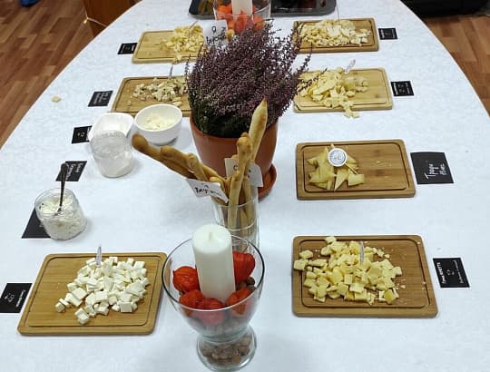 Полочаны. Экскурсия на сыроварню «Грандмилк».