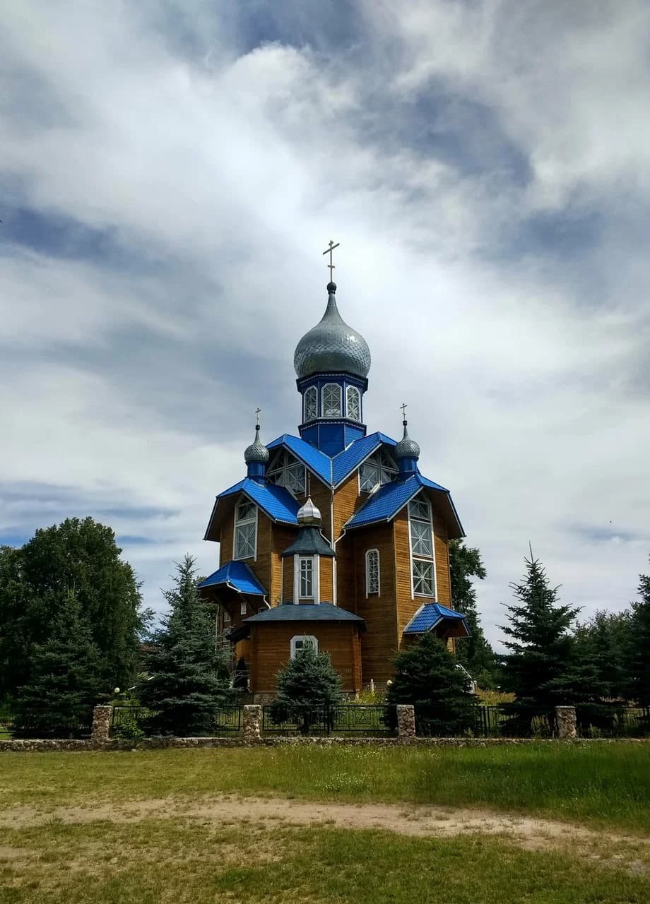Kamenyuki. The Church of St. George the Victorious.