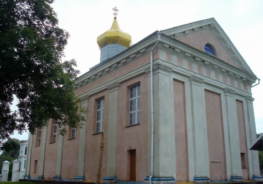 Мамаи. Церковь Преображения Господня.