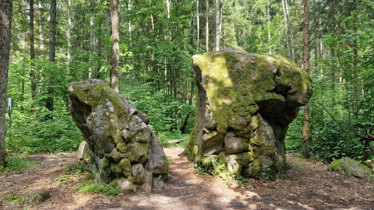 Альберцінскі валун.