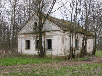 Кияково. Остатки усадьбы рода Кияковских.