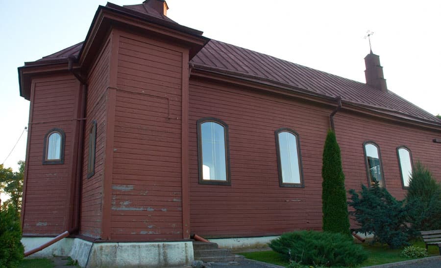 Novy Pogost. The Trinity catholic Church.