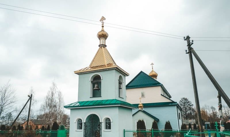 Лядовичи. Церковь Святой Параскевы Сербской.