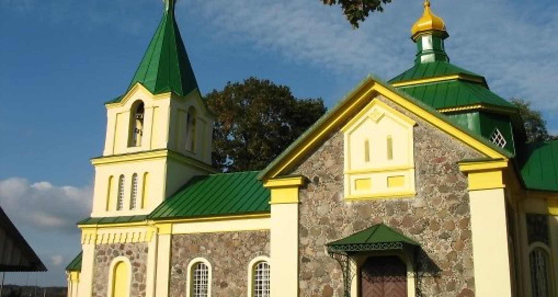 Ostrino. Spaso-Preobrazhenskaya Church.