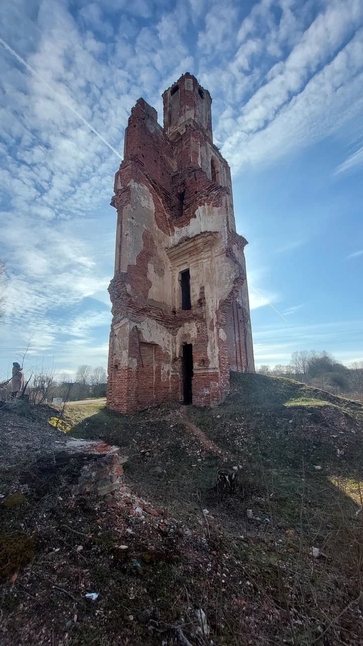 Gubino. Ruins of St. Anthony's Church.