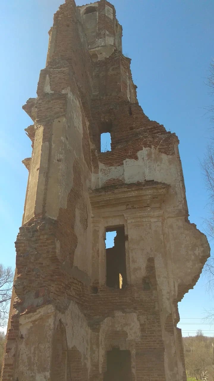 Gubino. Ruins of St. Anthony's Church.