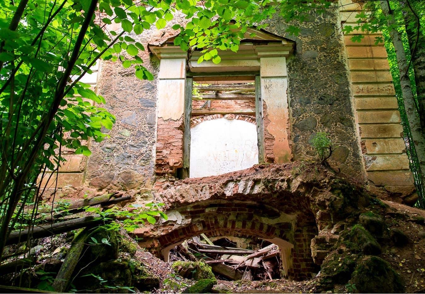 Маньковичи. Часовня-усыпальница Друцких-Любецких.
