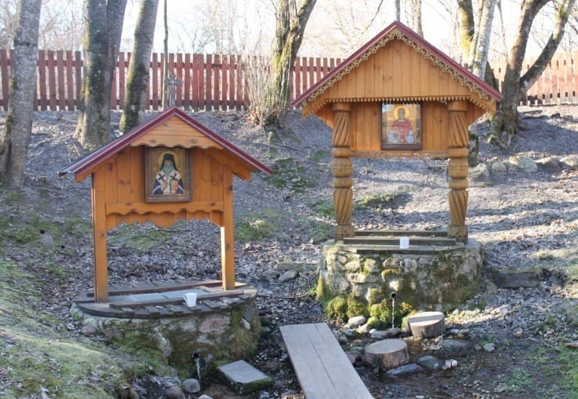 Крупы. Святая крыніца Свяціцеля Мікалая Цудатворца.