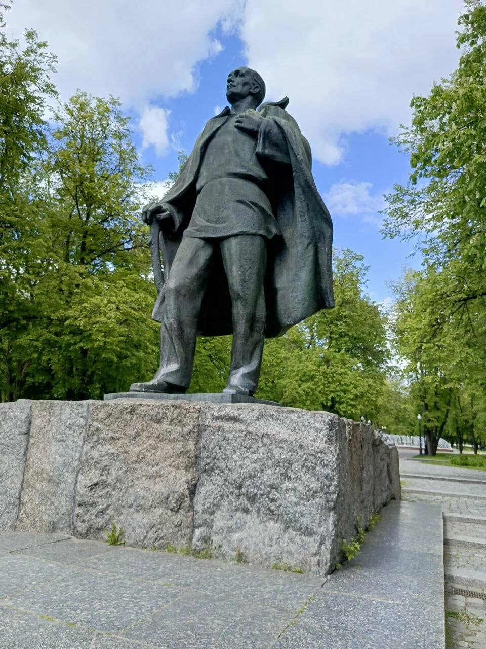 Минск. Парк имени Янки Купалы.