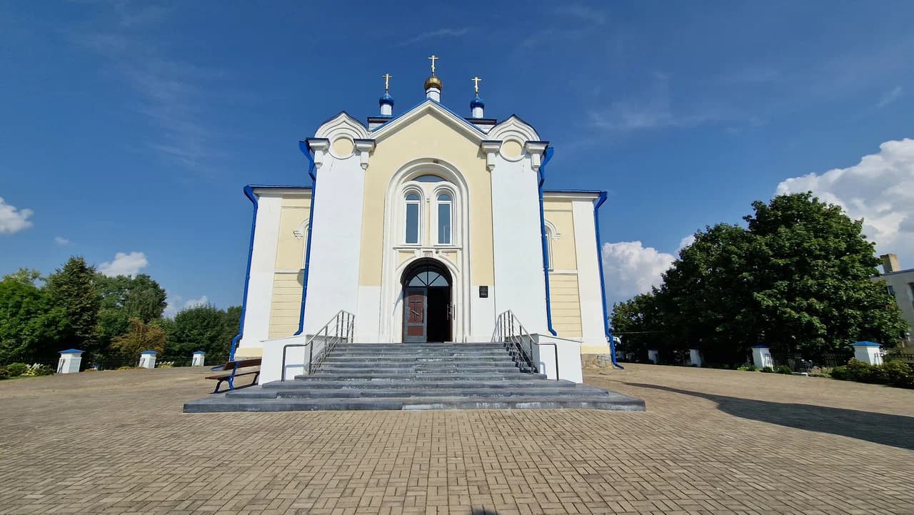 Dzerzhinsk. Intercession church.