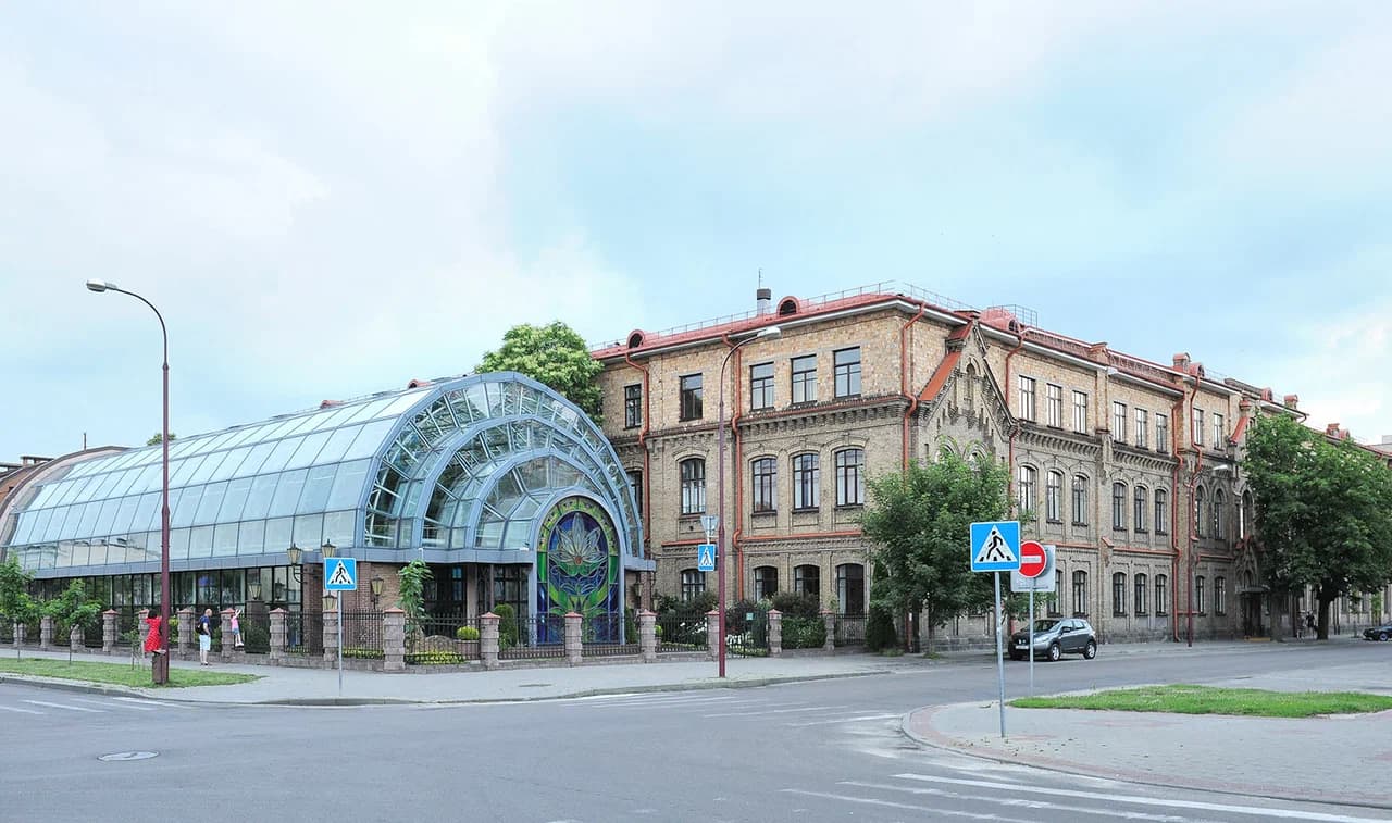 Брэст. Батанічны сад.