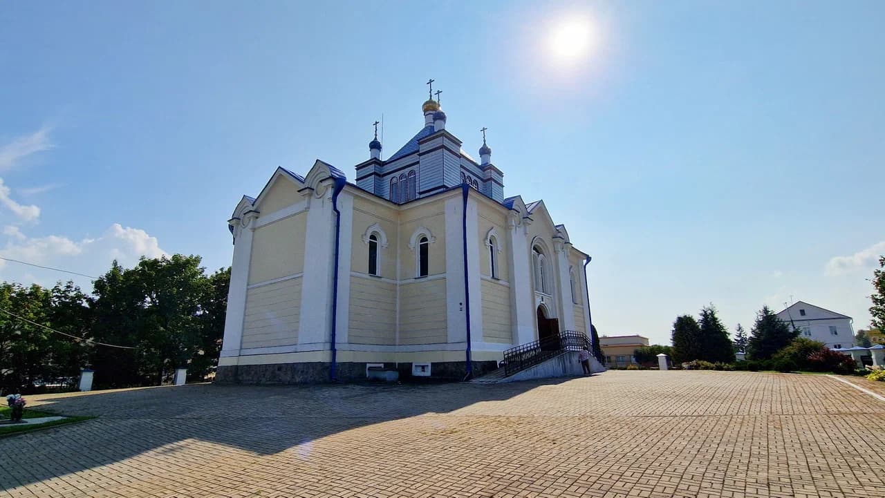 Dzerzhinsk. Intercession church.