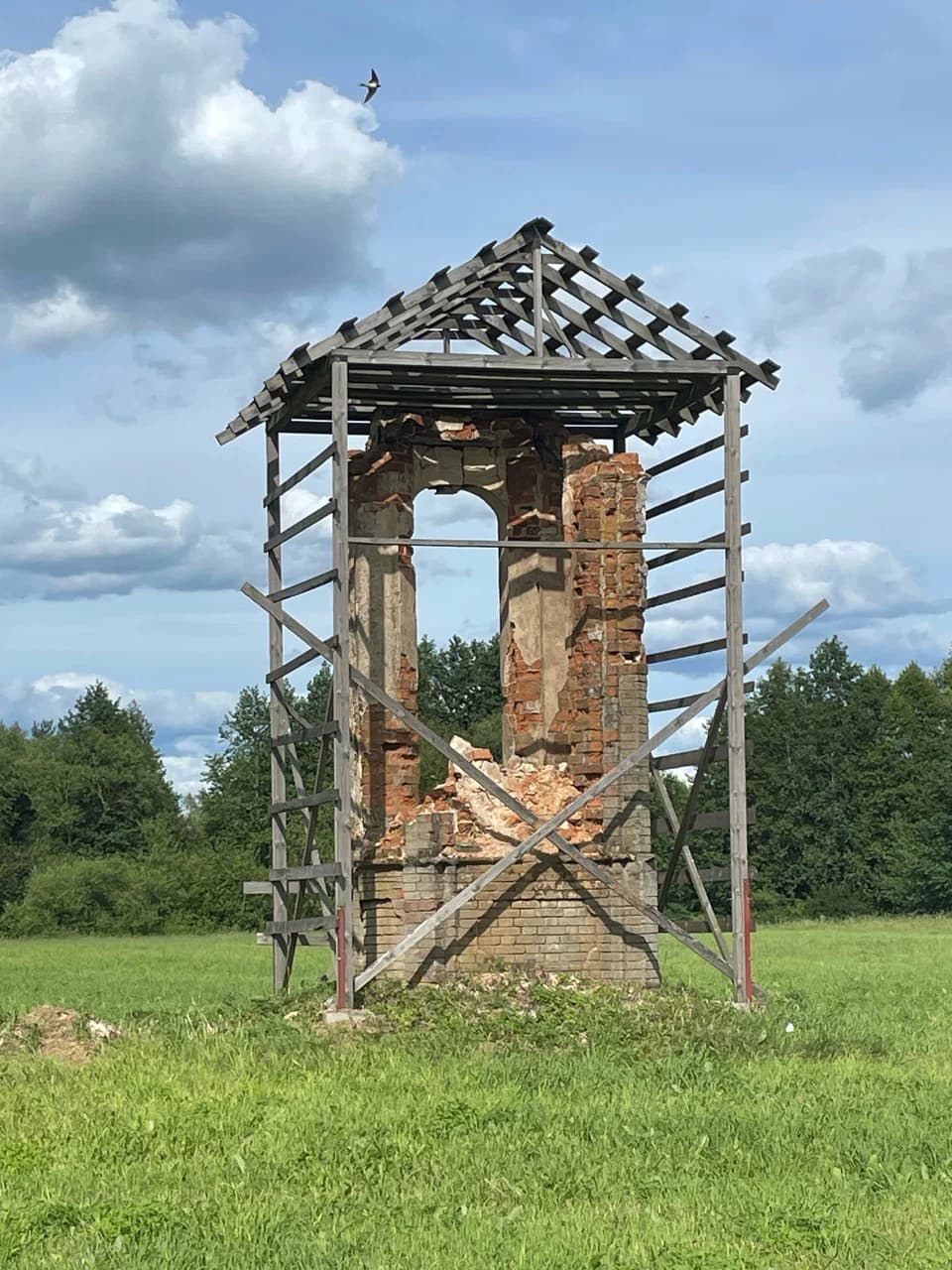 A Ruchitsa. Ruins of chapels.