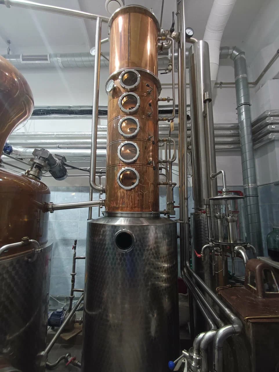 Naroch. Naroch distillery.