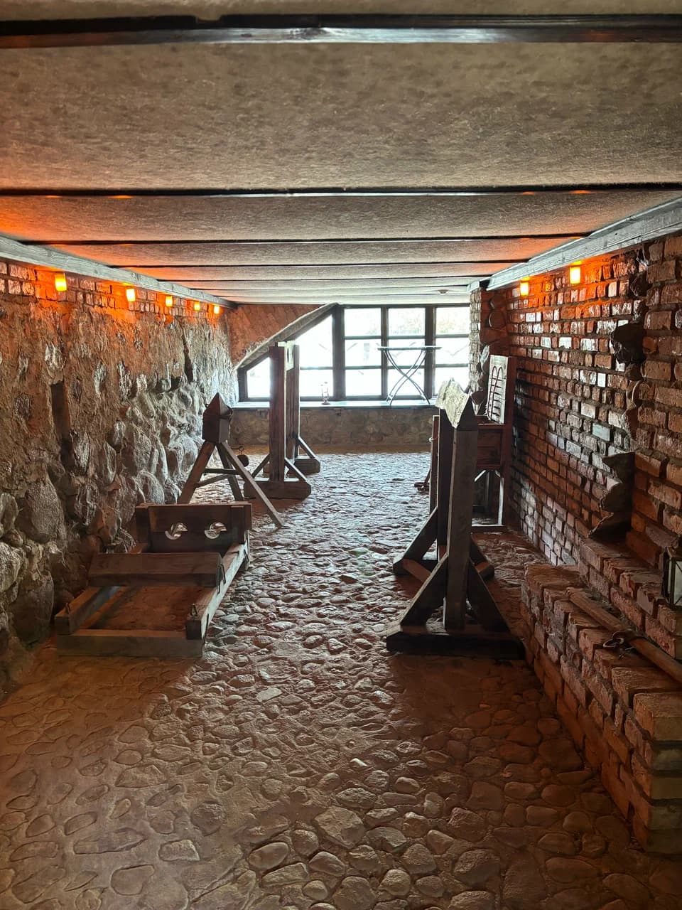 Dvorishche. The tourist complex 'Volny Melnik'.
