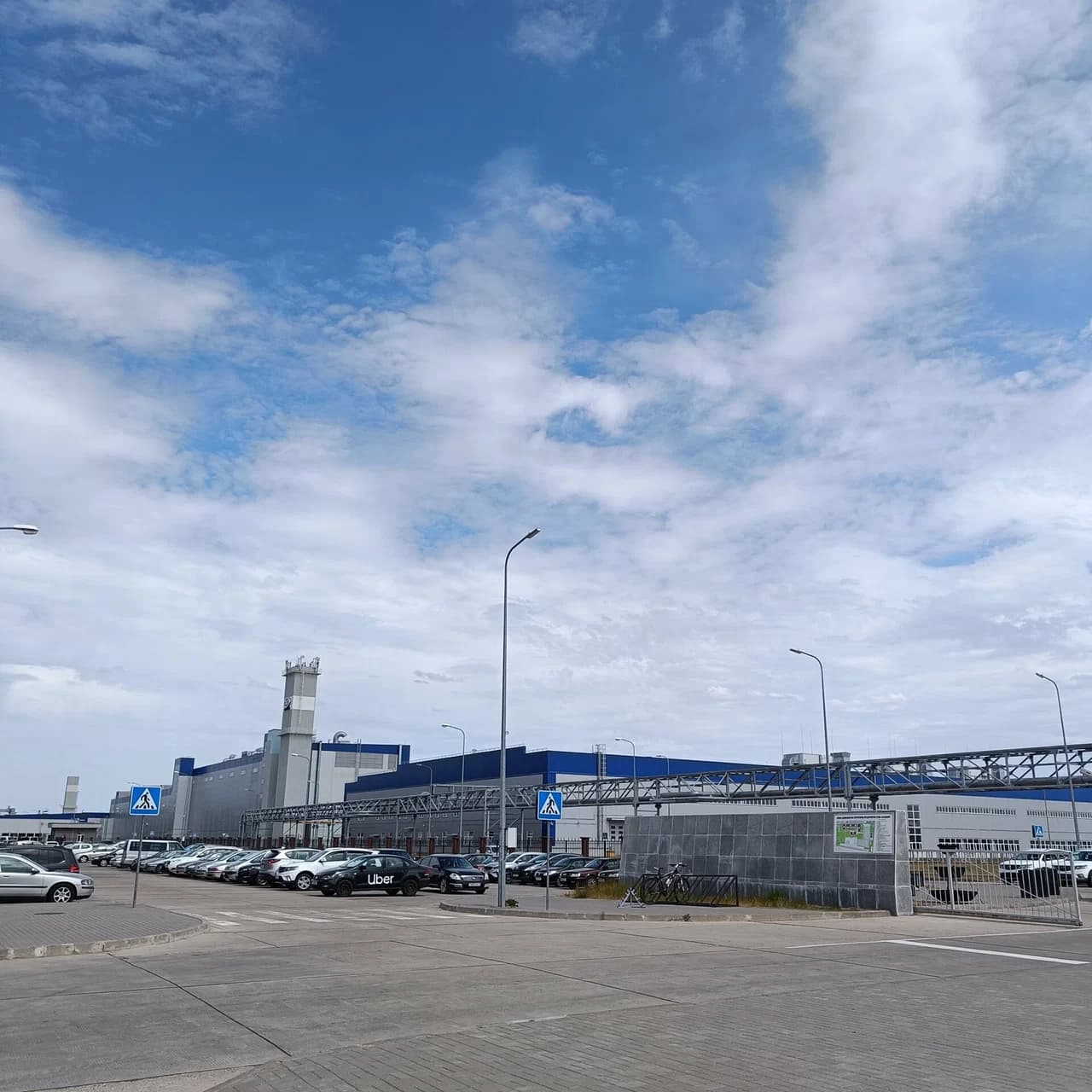 Borisov. "BelGee" automobile factory tour.