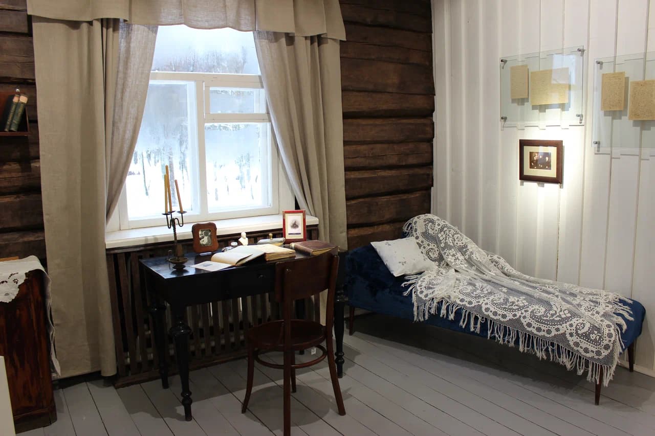 Khoruzhintsy. Literary museum of Yanka Kupala "Okopy" branch