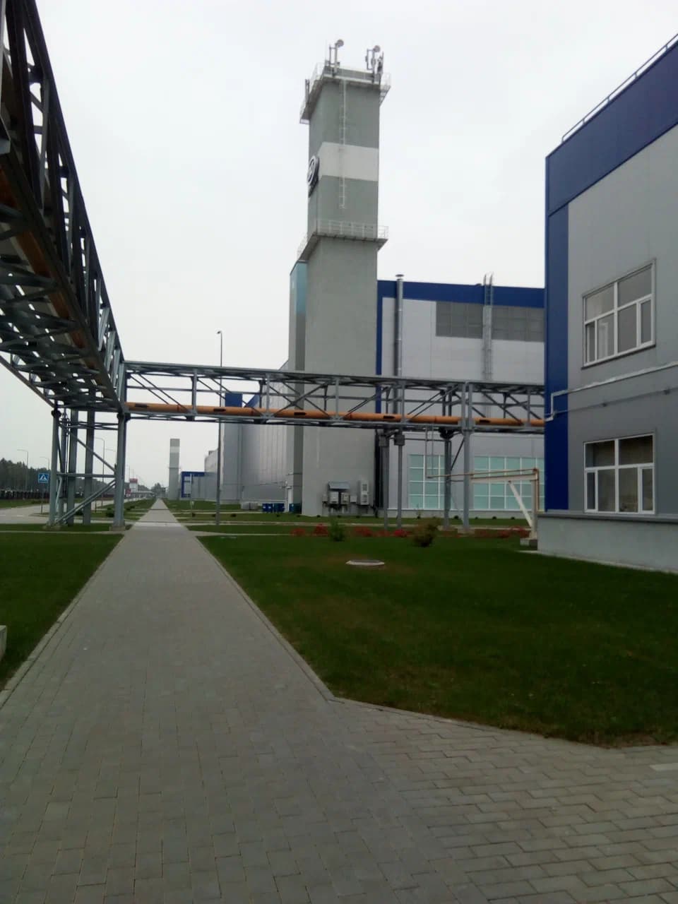 Borisov. "BelGee" automobile factory tour.