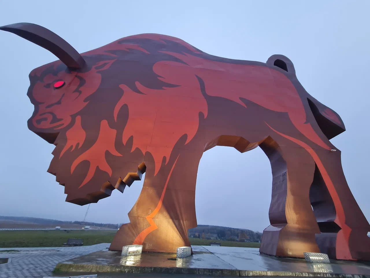 Sculpture of a bison on the M1 highway.