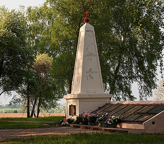 Мемориальный комплекс Шауличи.