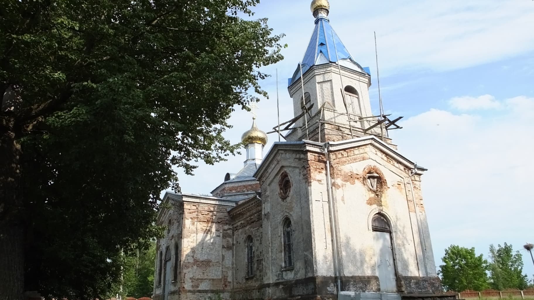 Chernivka. Church of the Holy Trinity.