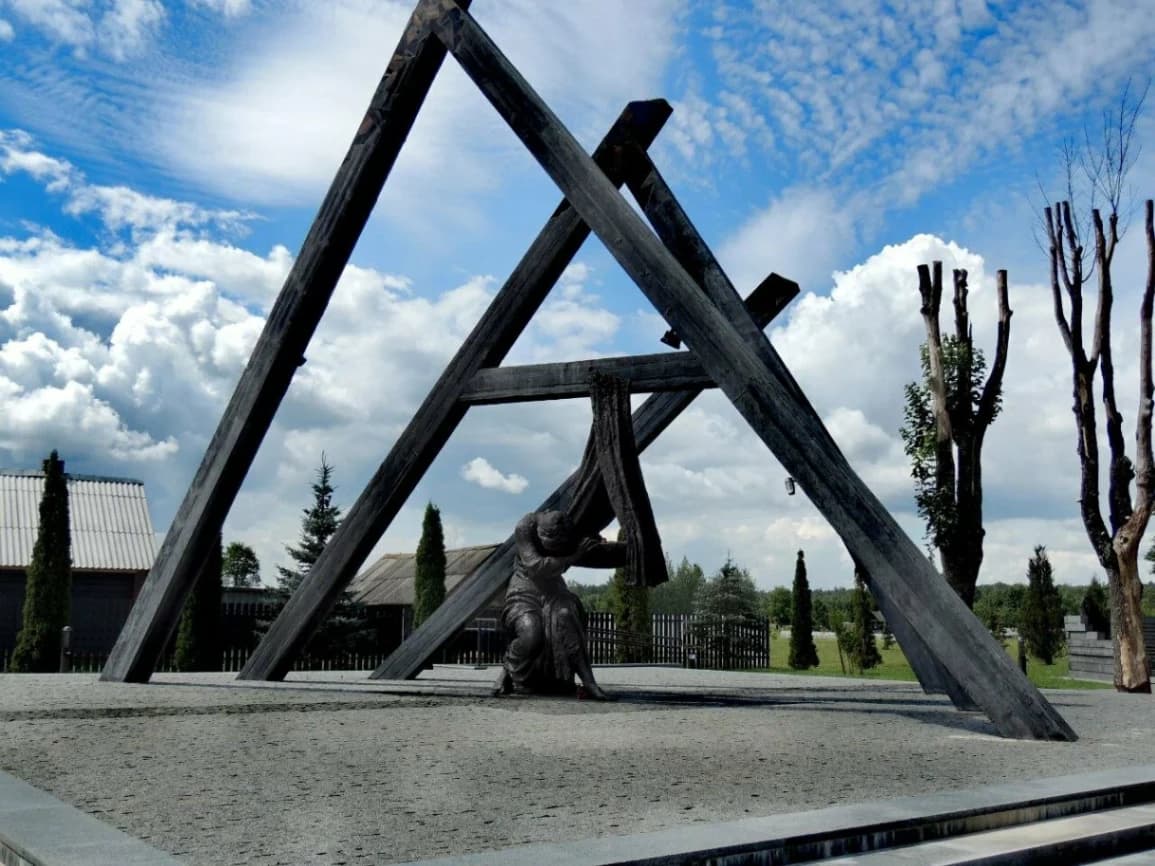 Борки. Мемориальный комплекс «Памяти сожженных деревень»