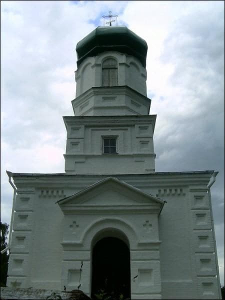 Деревня Голени. Церковь Успения Пресвятой Богородицы.