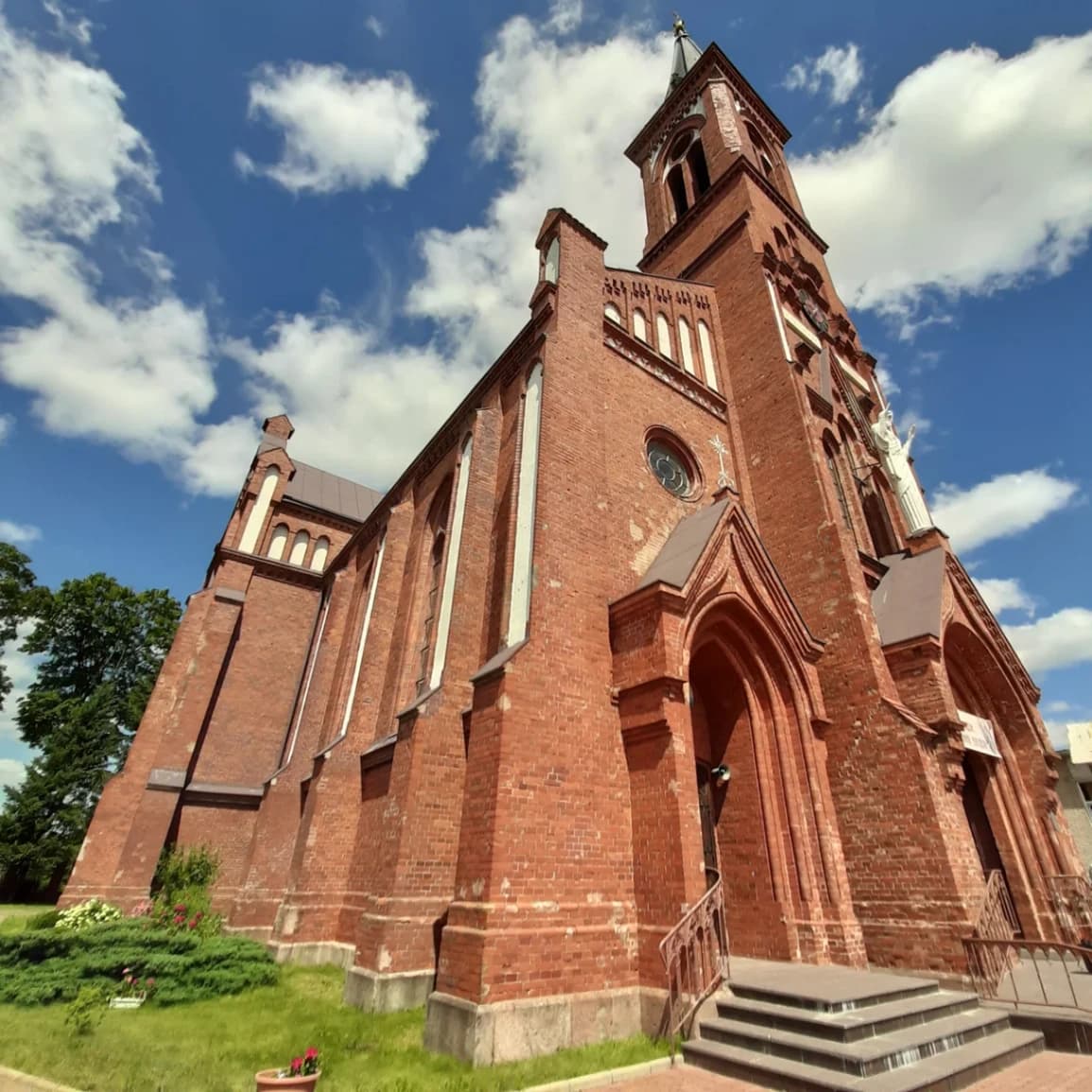 Паставы. Касцёл святога Антонія Падуанскага.