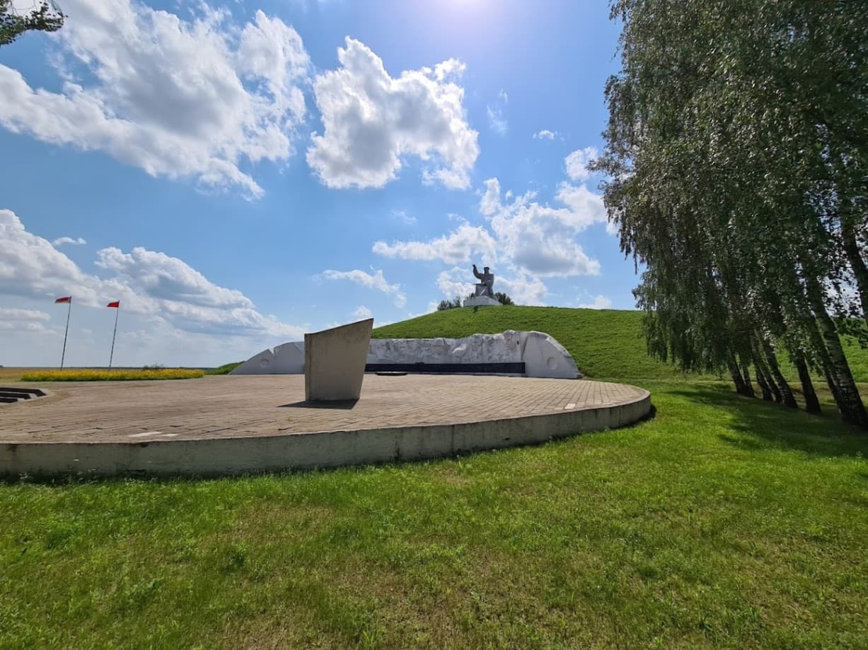 Мемориал воинской славы «Лудчицкая высота»