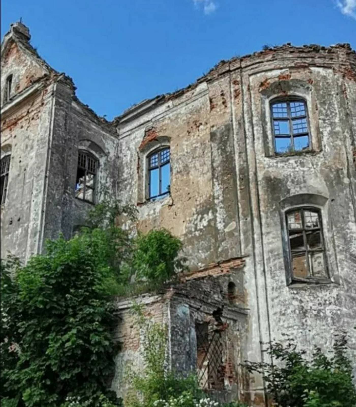 Смаляны.  Касцёл Дзевы Марыі.