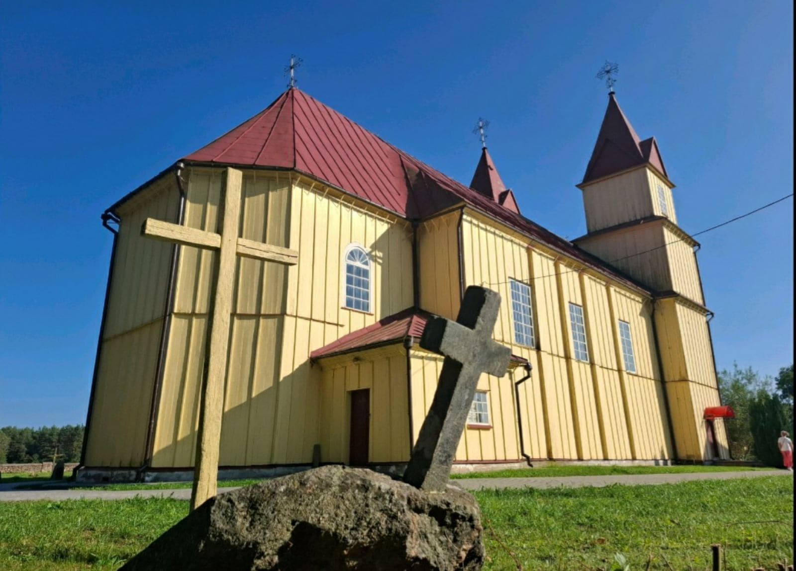 Dudy. Church of the 18th century.