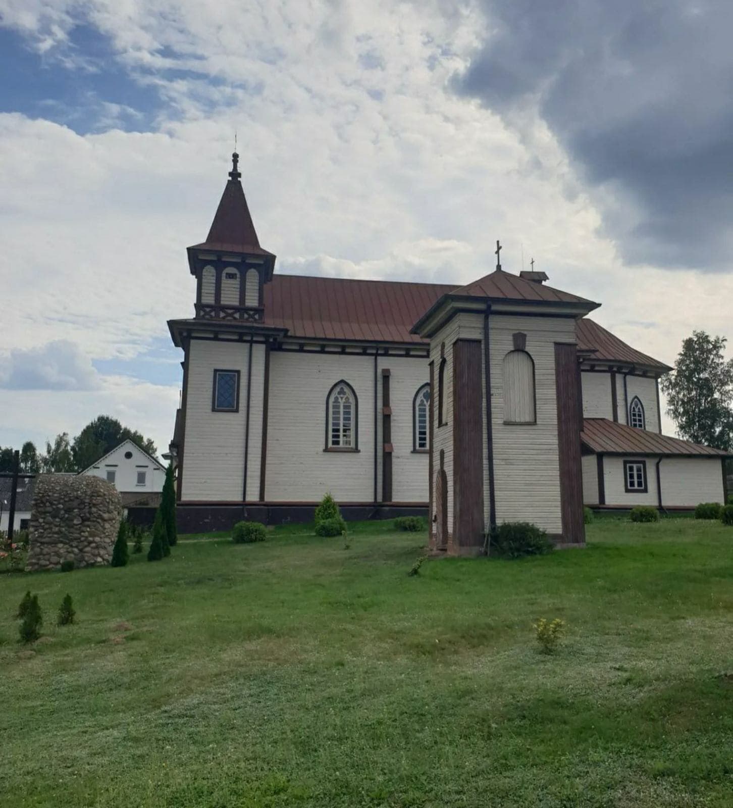 Polonechka. Yuryev Church.