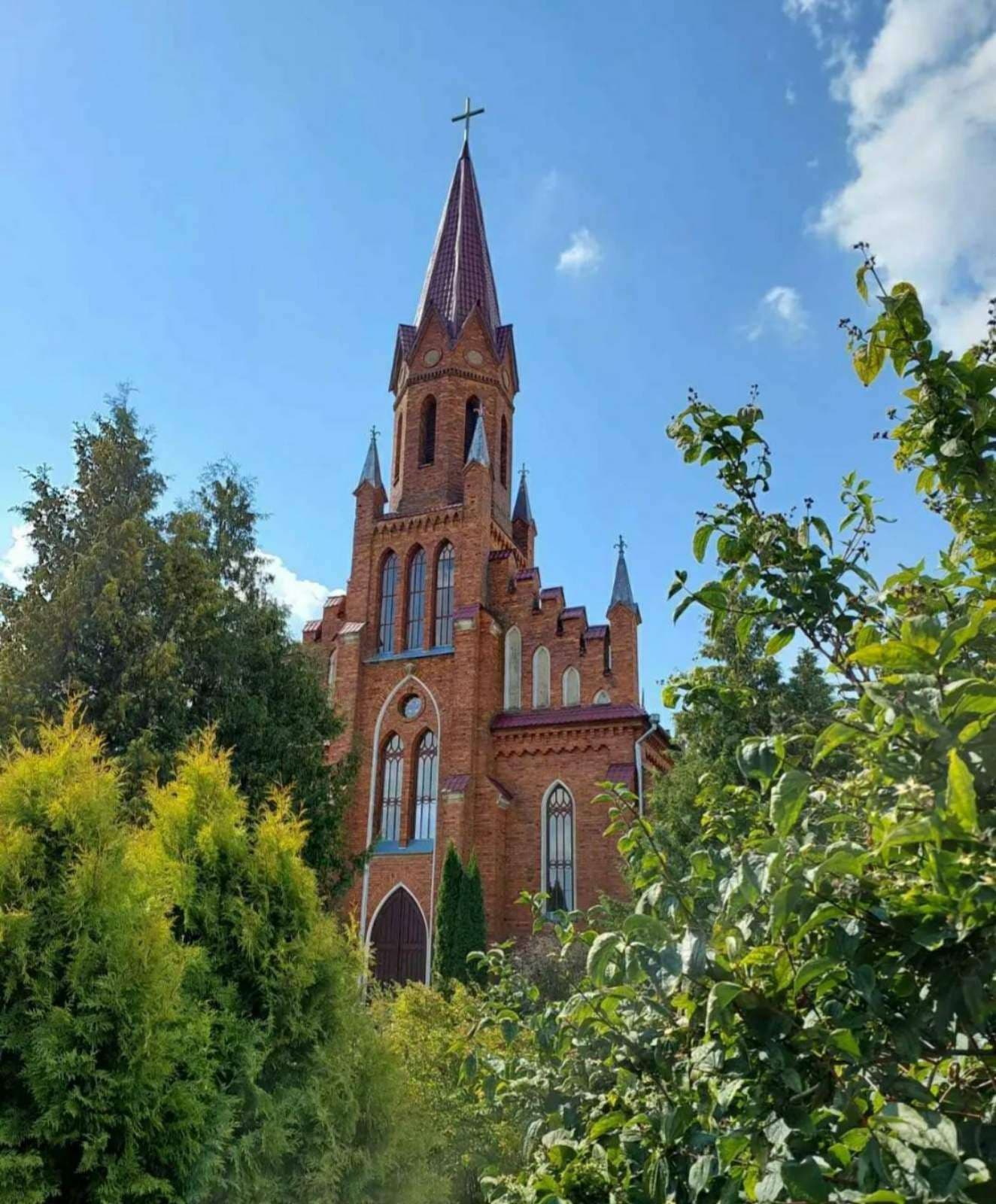 Stolovichi. Church of the Heart of Jesus.