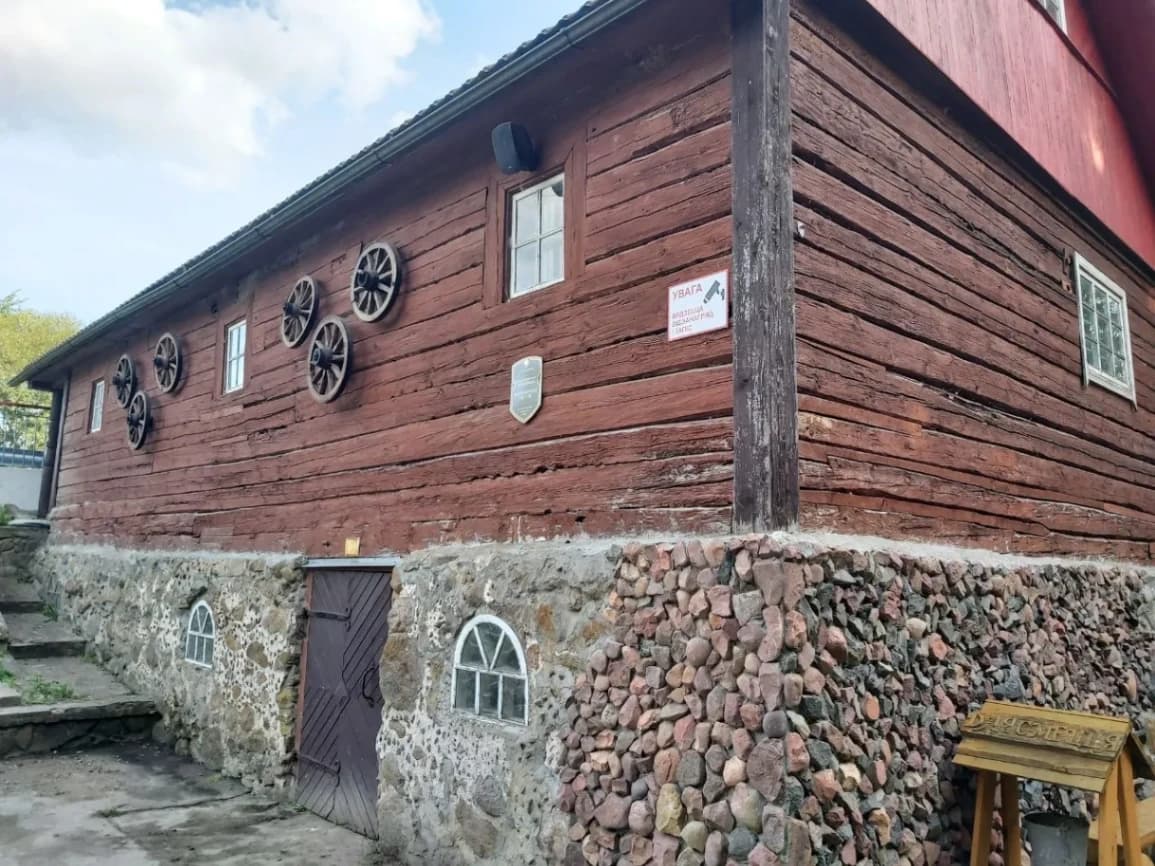 Zhodishki. Museum of the 18th century water mill.