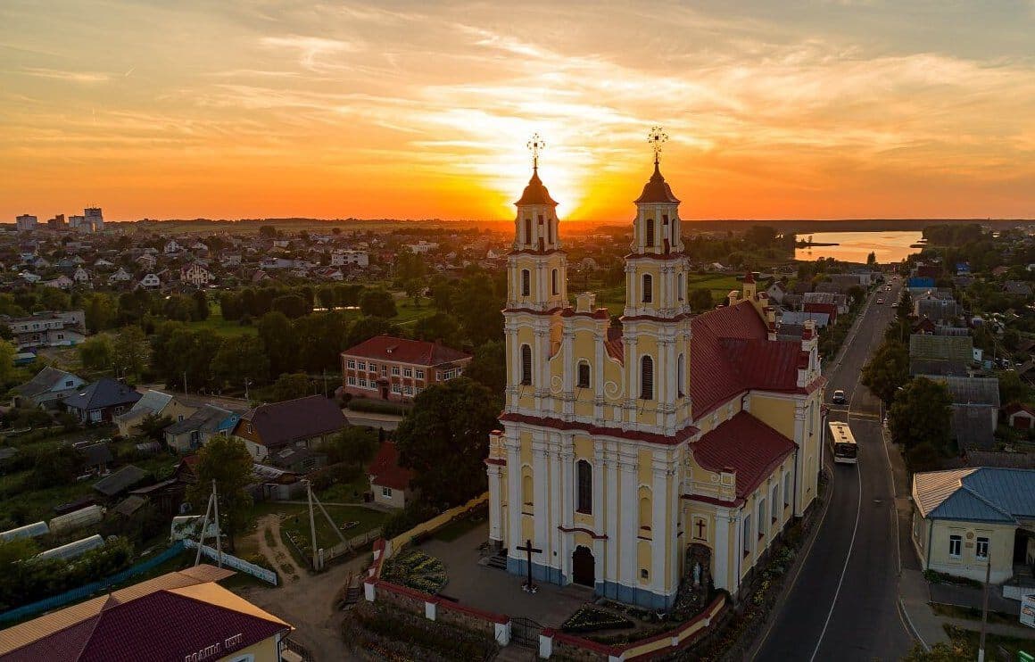 Глубокое. Костёл Святой Троицы.