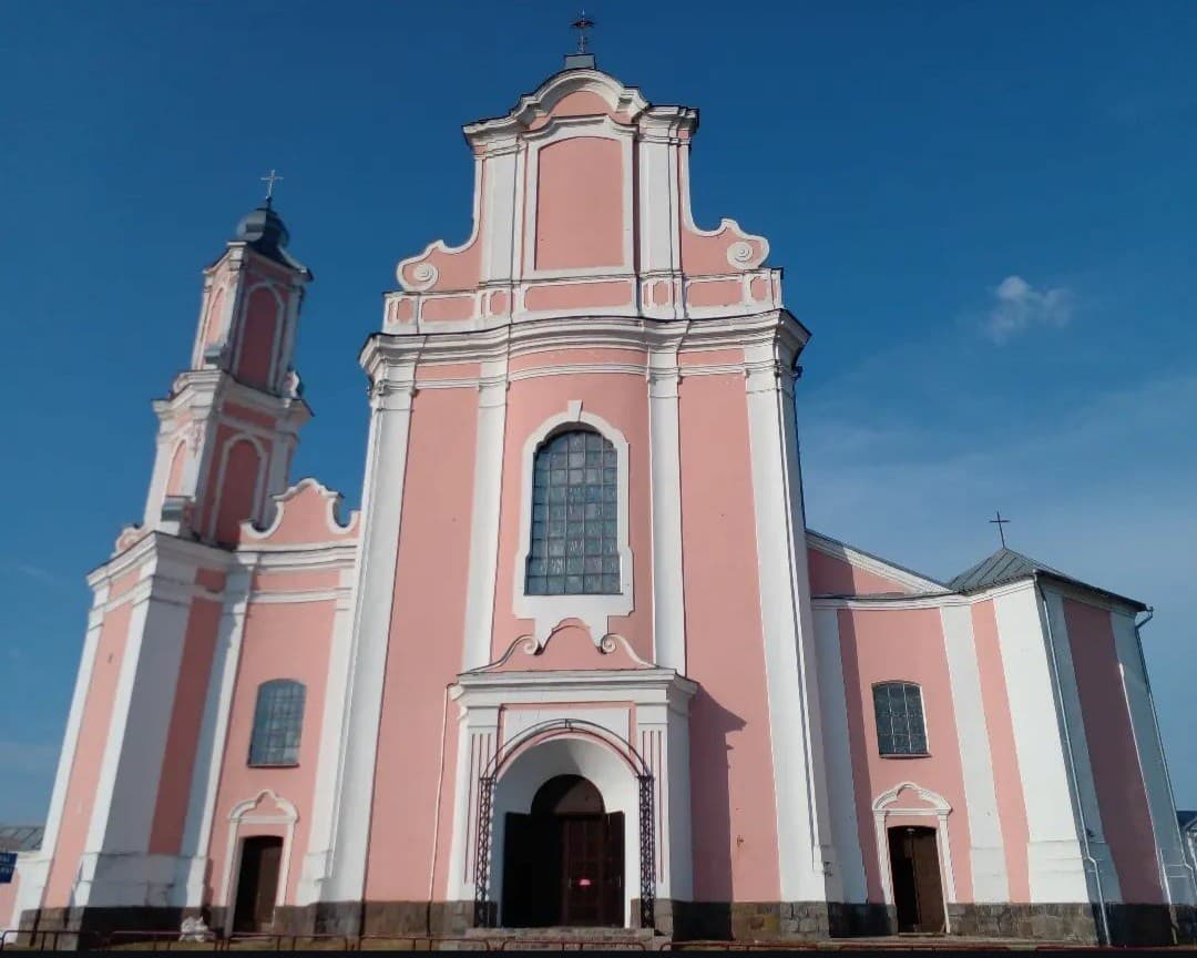 Boruny. Church of the Holy Apostles Peter and Paul.