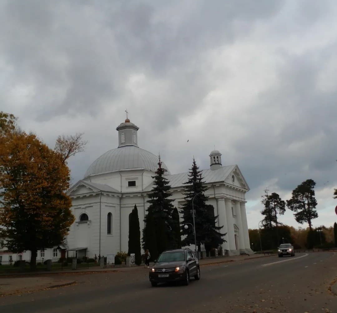 Шчучын. Касцёл Святога Тэрэзы і манастыр піяраў.