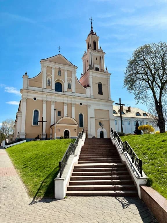 Гродно. Костёл Обретения Святого Креста.