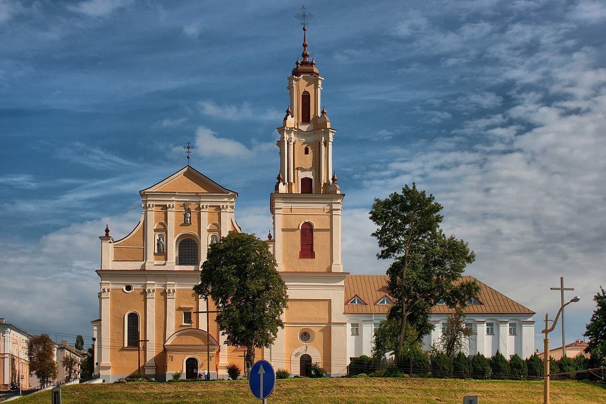 Гродно. Костёл Обретения Святого Креста.