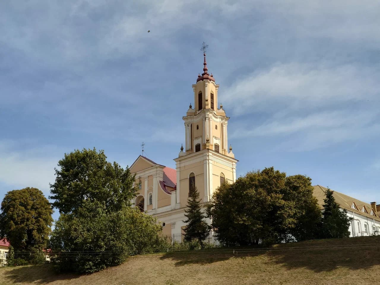 Гродно. Костёл Обретения Святого Креста.