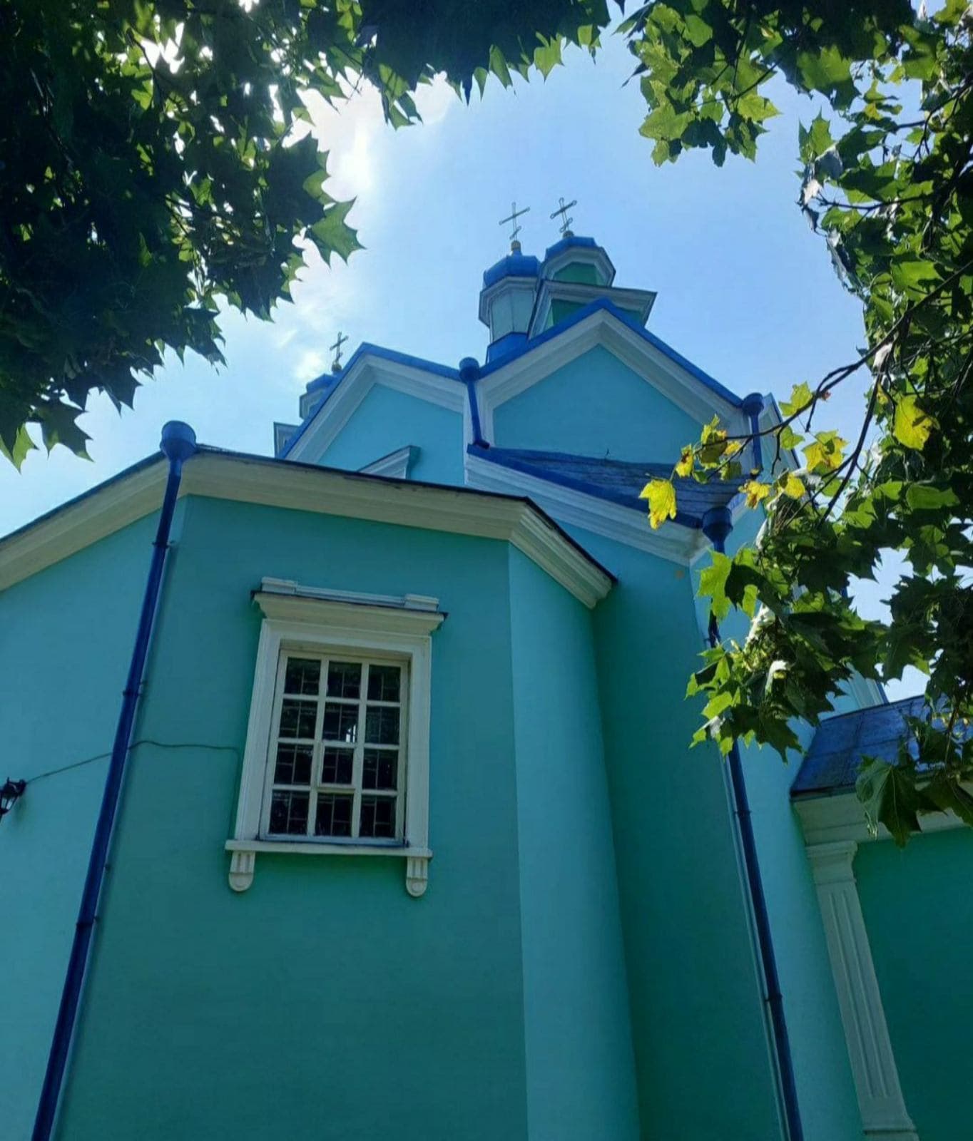 Lyubishchitsy. Church of St. Anne.