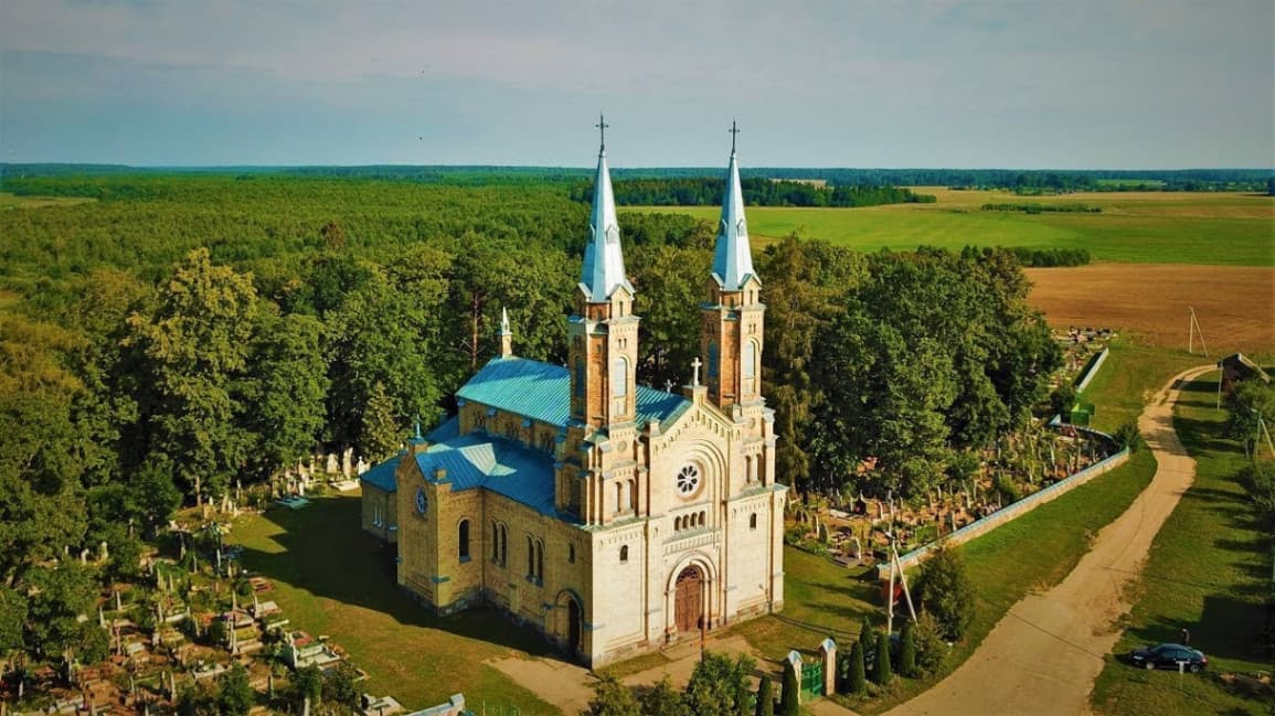 Белагруды. Касцёл Святога Міхаіла Арханёла.