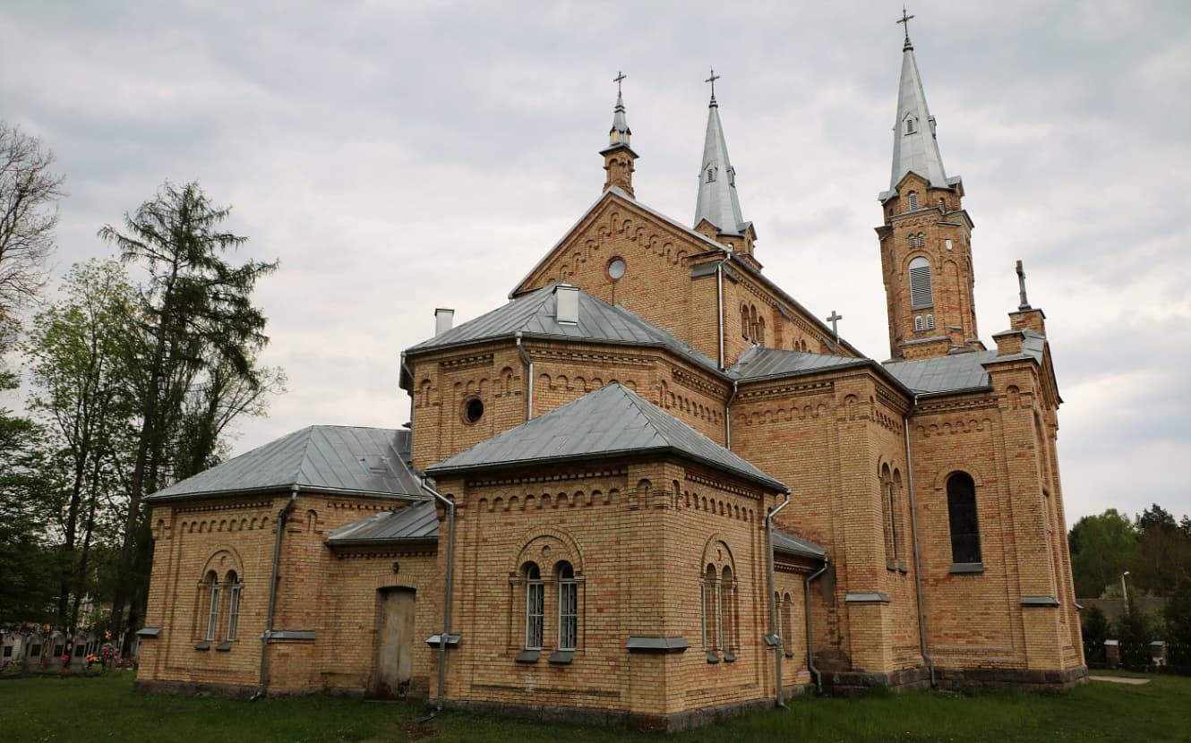 Белагруды. Касцёл Святога Міхаіла Арханёла.