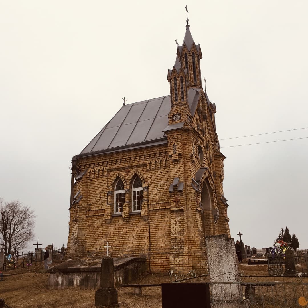 Lebedevo. The chapel is a tomb.