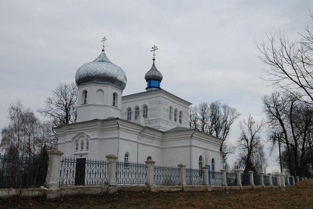 Сухари. Успенская церковь.