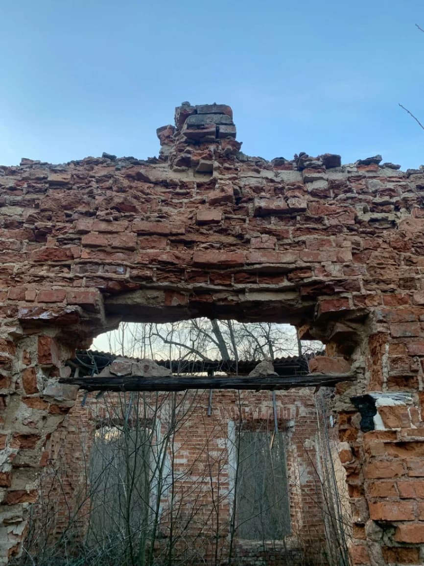 Semkovo. The ruins of the manor house.