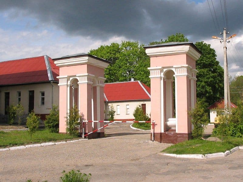 Bolshaya Berestovitsa. The Kosakovsky Estate.