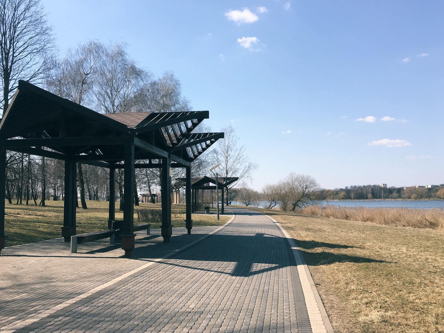 The park named after the 900th anniversary of the city of Minsk.